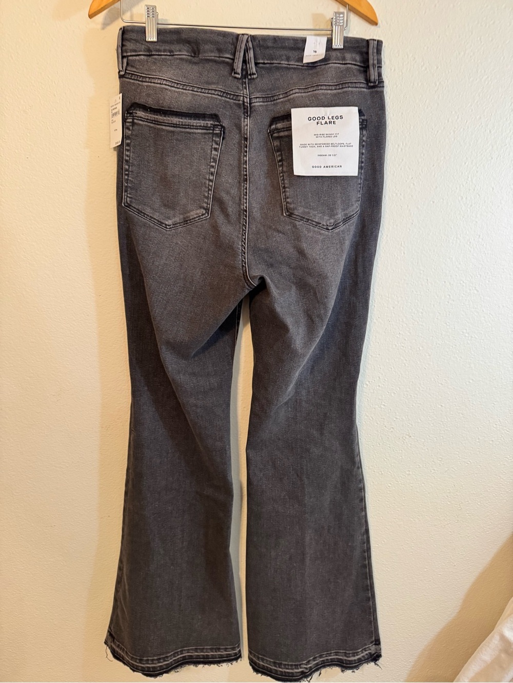 Good American Good legs Washed Gray Flare Jeans - Picture 5 of 7
